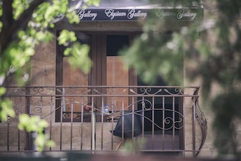 elysium gallery hotel