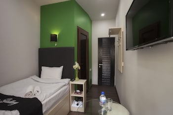 elysium gallery hotel