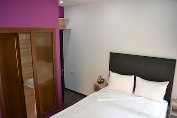 elysium gallery hotel