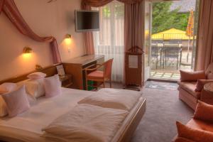 baslertor summer pool hotel