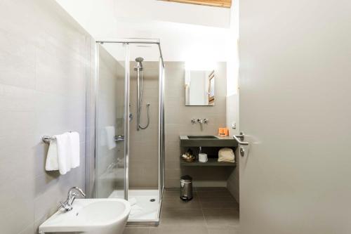 le scuole collemassari hospitality