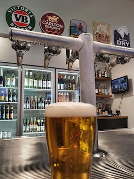 empire hotel goulburn