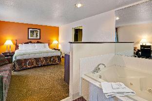 Clarion Pointe Harrodsburg-Danville,Harrodsburg>>Danville,3 star