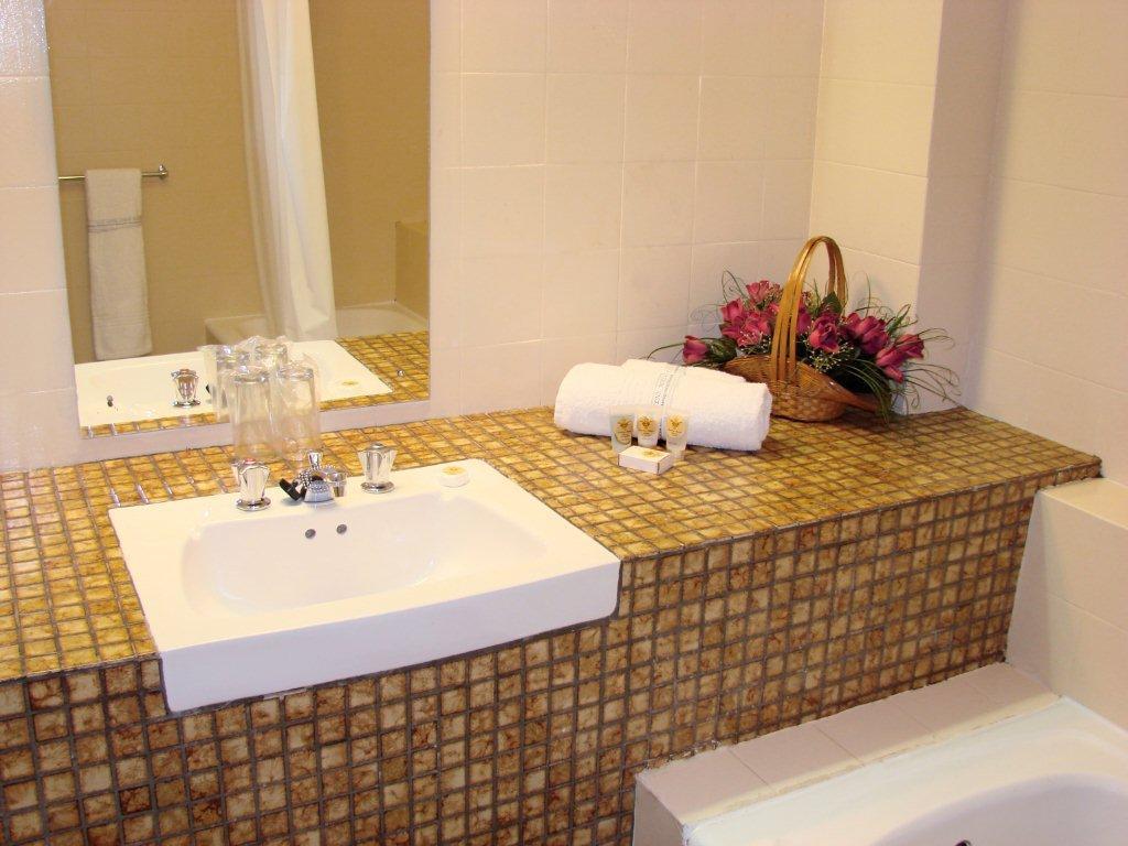 durban manor hotel and conference centre