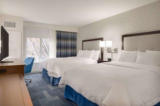 Hampton Inn & Suites Rosemont Chicago O'hare,Freeport>>Chicago,3 star