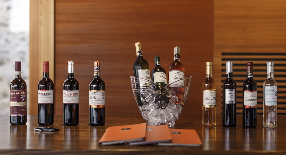 pecora vecchia collemassari hospitality