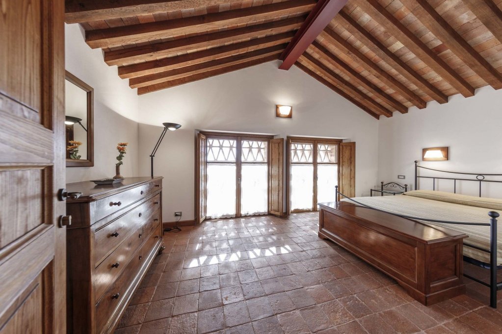 pecora vecchia collemassari hospitality