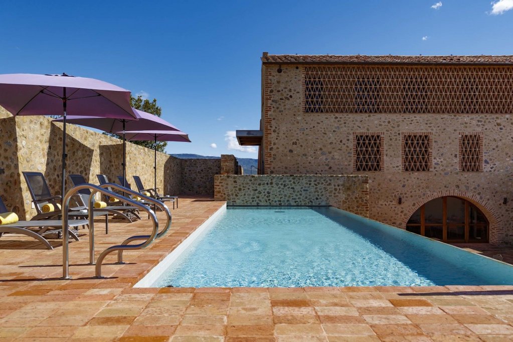 pecora vecchia collemassari hospitality
