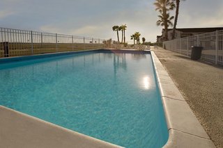 Motel 6 Portland, Tx,Portland>>Corpus Christi,2 star