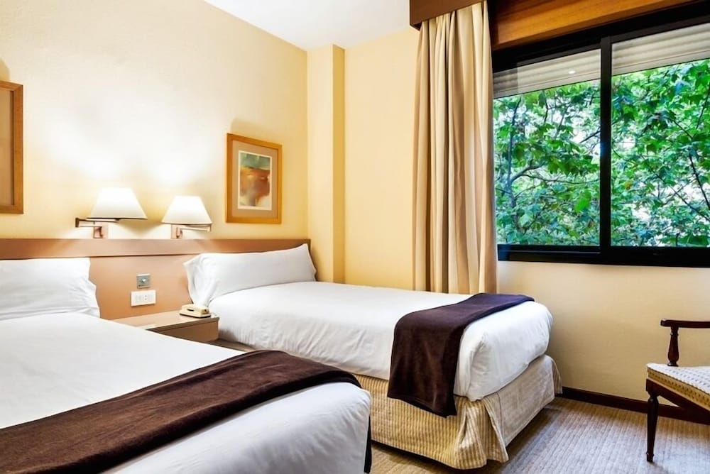 espahotel plaza basilica