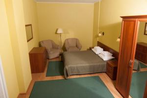 mini hotel on elektrotechnichnaya street 18