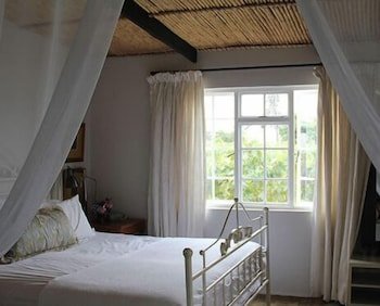 the vineyard country house