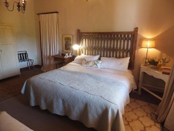 the vineyard country house