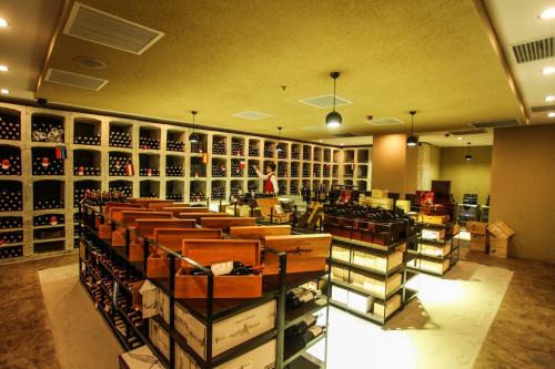 my way hotel and residence