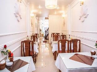 wild lotus hotel hang be