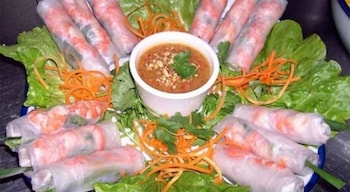 wild lotus hotel hang be