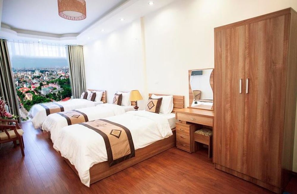 wild lotus hotel hang be