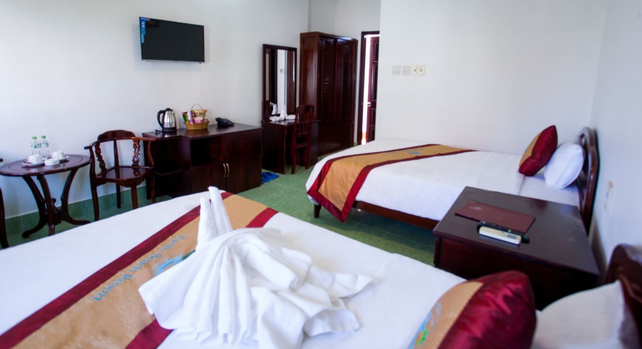 pacific beach resort