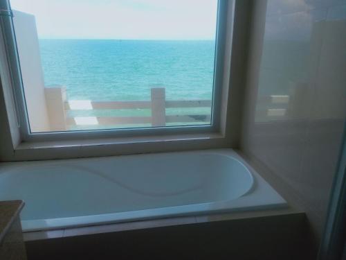 pacific beach resort