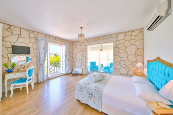 Alacati Balbadem Otel ( +13 Adult Only),Cesme>>Alacati,2 star