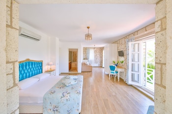 Alacati Balbadem Otel ( +13 Adult Only),Cesme>>Alacati,2 star