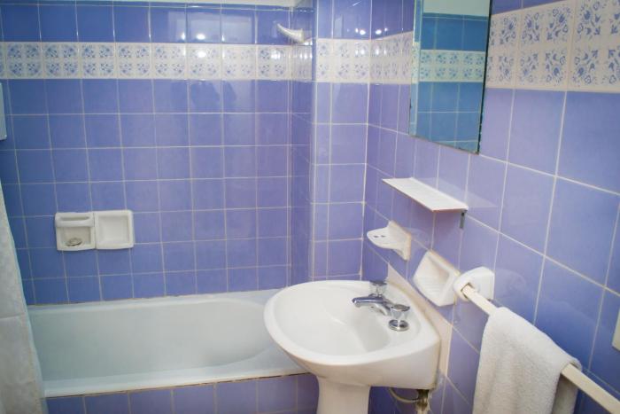marcopolo inn bariloche adults only
