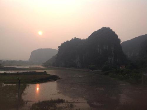 anna tham hotel view