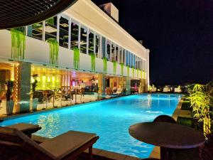 holiday one hotel