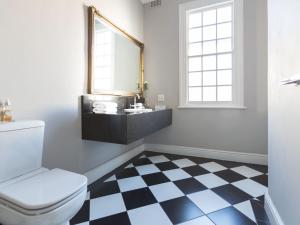 long street boutique hotel