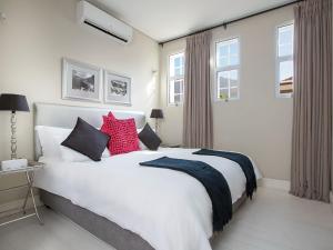 long street boutique hotel