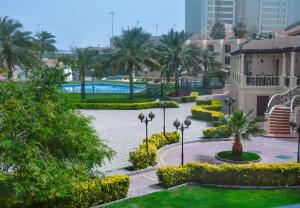 Crowne Plaza Bahrain, An Ihg Hotel,Near Moda Mall,5 star