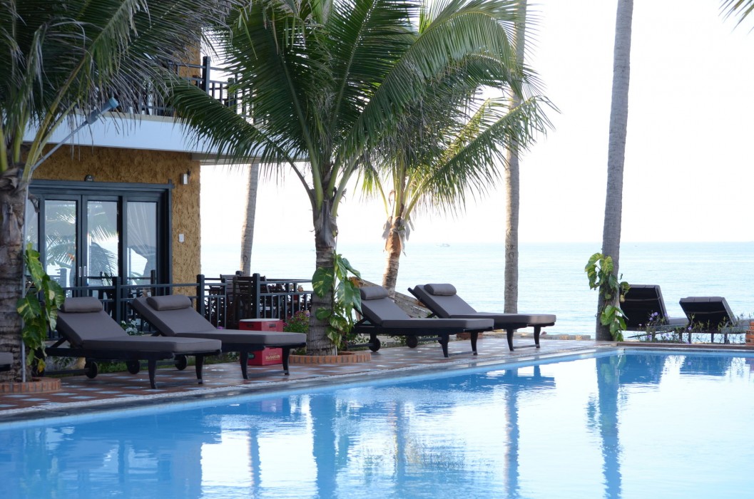 rang garden beach side resort