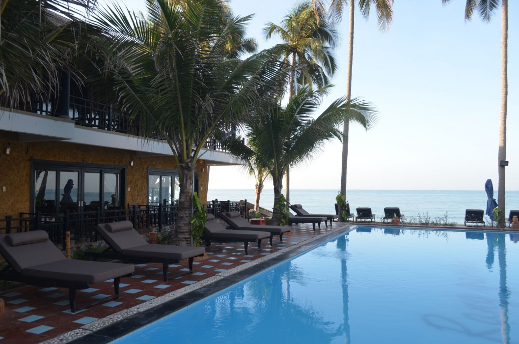 rang garden beach side resort