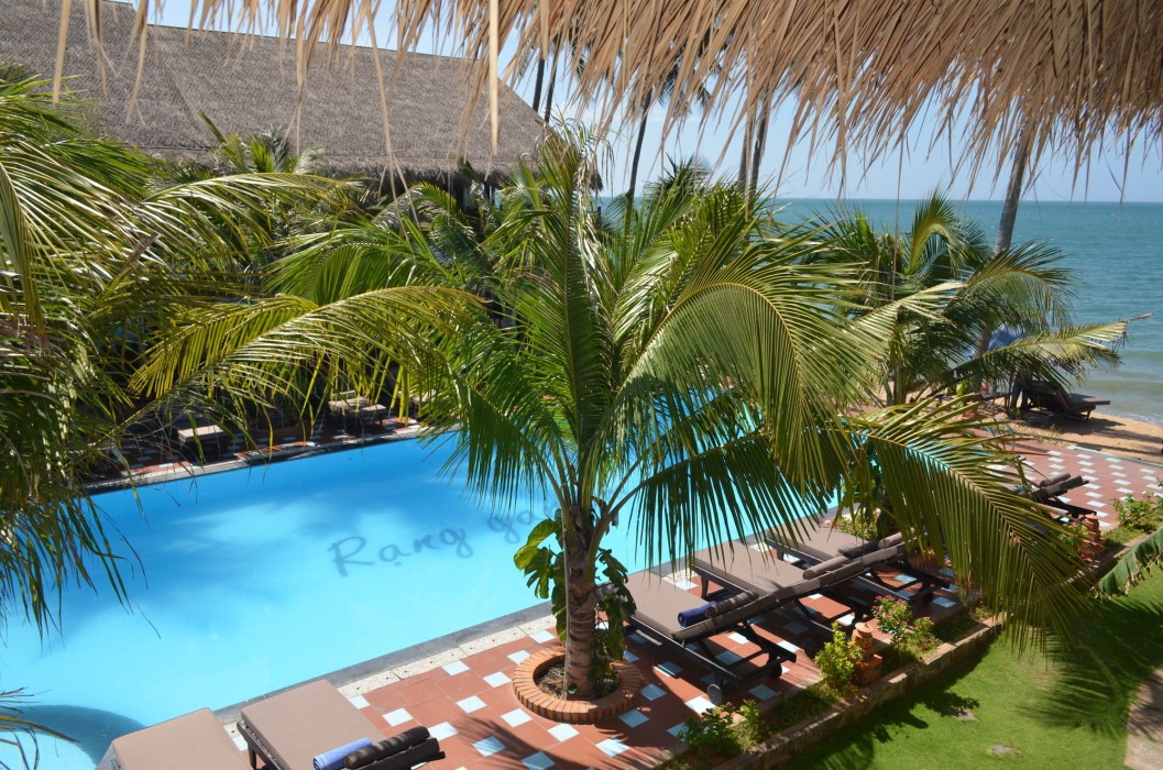 rang garden beach side resort