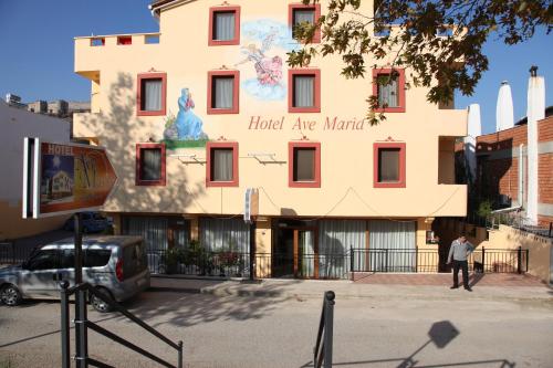 hotel ave maria