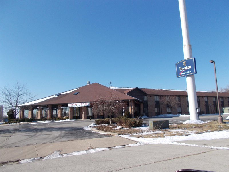 royalton inn and suites wilmington
