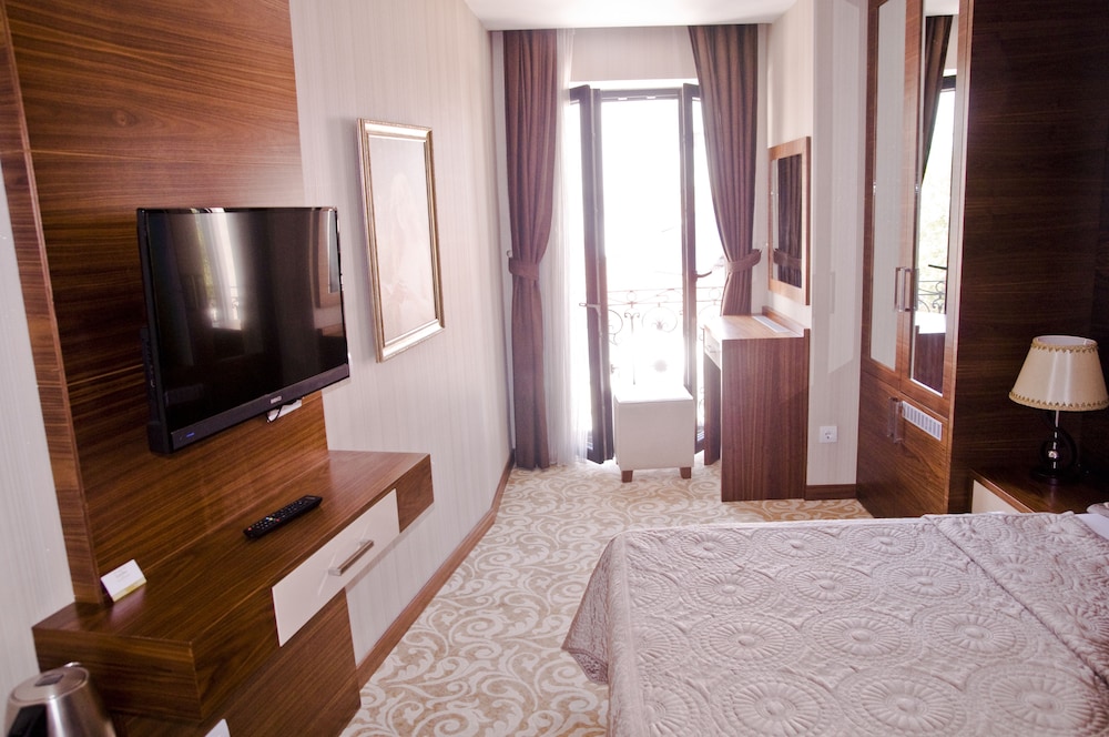 Kerimbey Otel,In Gemlik,1 star