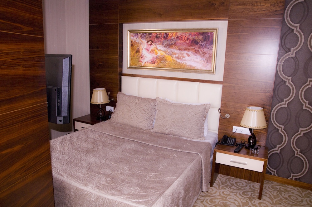 Kerimbey Otel,In Gemlik,1 star