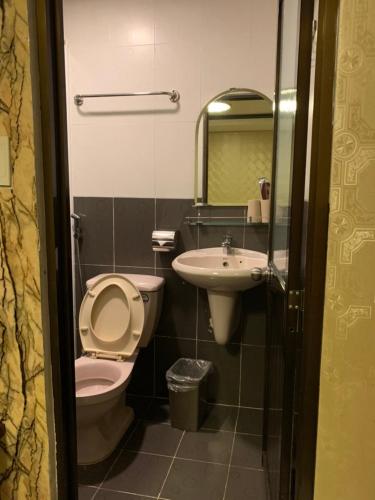 hoang yen nhi hotel