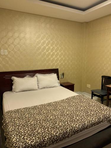 hoang yen nhi hotel