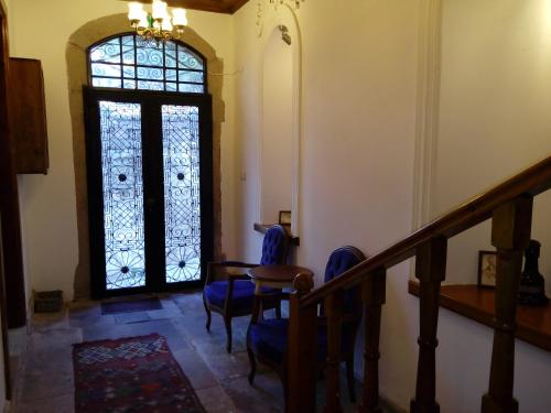 aristonicus boutique hotel