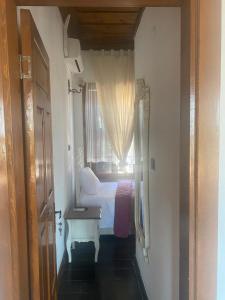 aristonicus boutique hotel