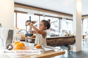 hotel baren the place to rest