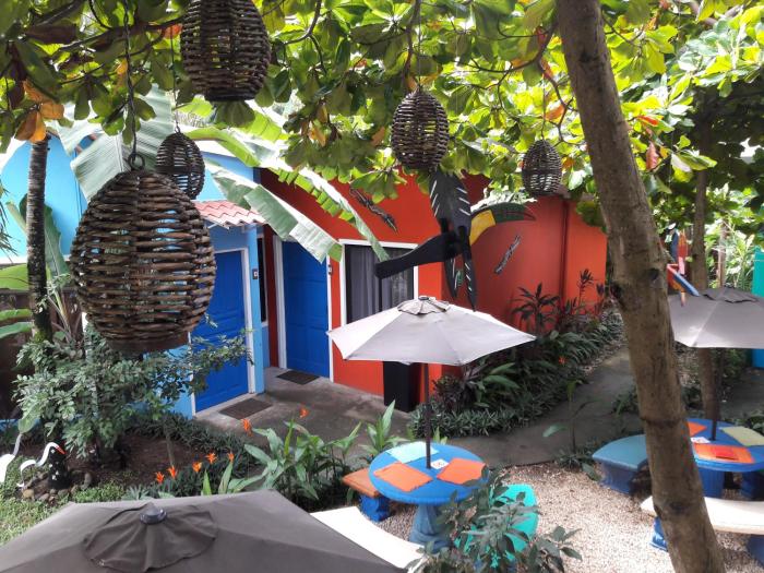 jaco lodge quiet hotel