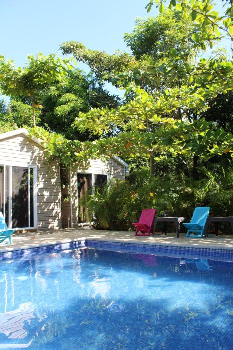 jaco lodge quiet hotel