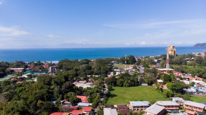 jaco lodge quiet hotel