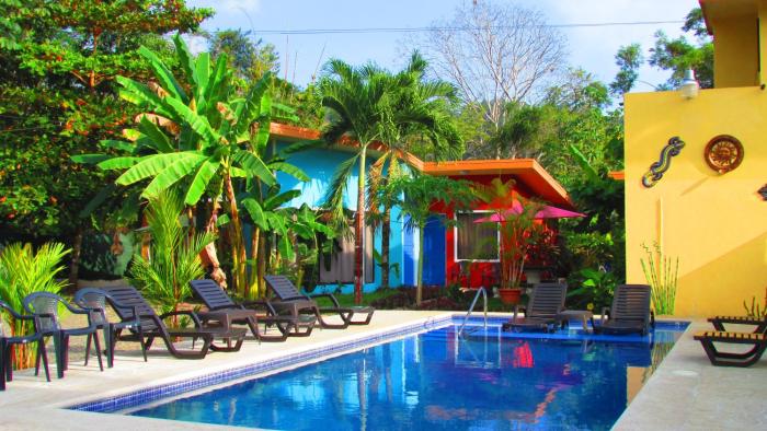 jaco lodge quiet hotel