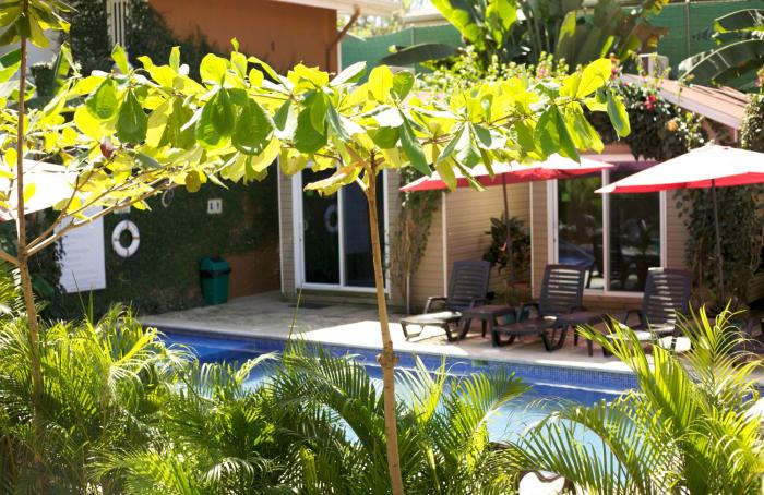 jaco lodge quiet hotel