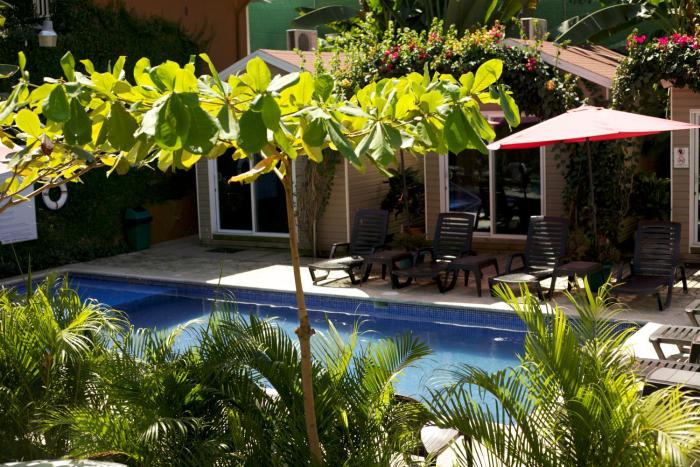 jaco lodge quiet hotel