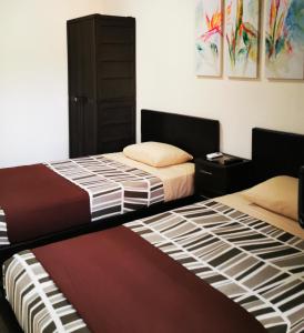 jaco lodge quiet hotel